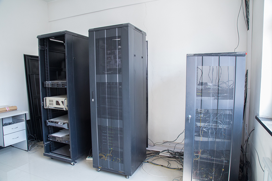 沈陽飛馳電氣設備有限公司辦公室企業(yè)展示